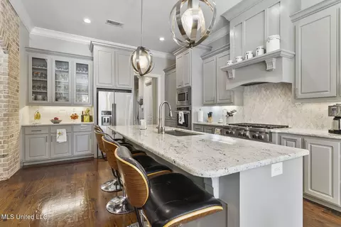 Kitchen - 1422 Ruby Pointe, Flowood, MS 39232 photo 3 of 6