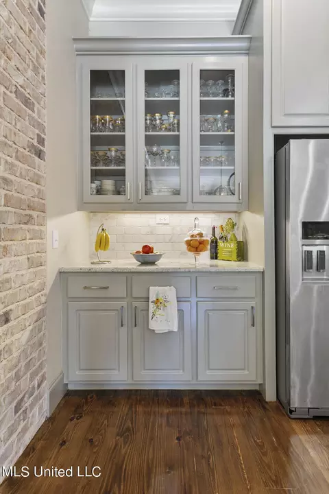 Kitchen - 1422 Ruby Pointe, Flowood, MS 39232 photo 6 of 6