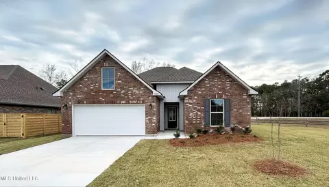 14441 Eliza Dr, Vancleave, MS 39565