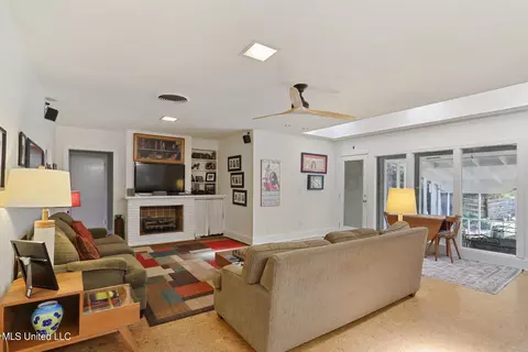 4001 Cabell Ln, Jackson, MS 39206 photo 11