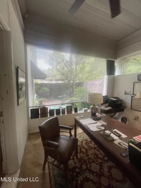 Other - 944 Poplar Blvd, Jackson, MS 39202 photo 3 of 7