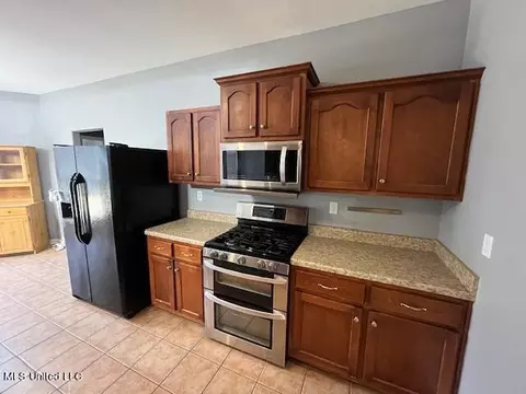 2454 Della St #ST, Hernando, MS 38632 photo 15