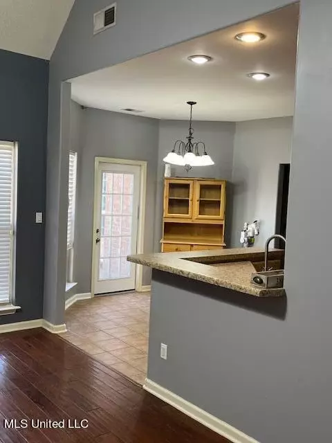 2454 Della St #ST, Hernando, MS 38632 photo 14