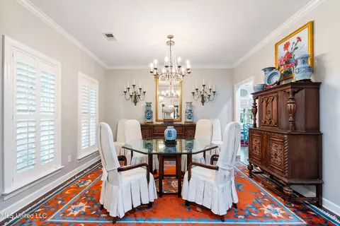 Dining - 412 Bedford Ln, Hernando, MS 38632 photo 1 of 2