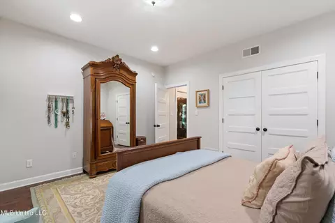 Bedroom - 412 Bedford Ln, Hernando, MS 38632 photo 2 of 8