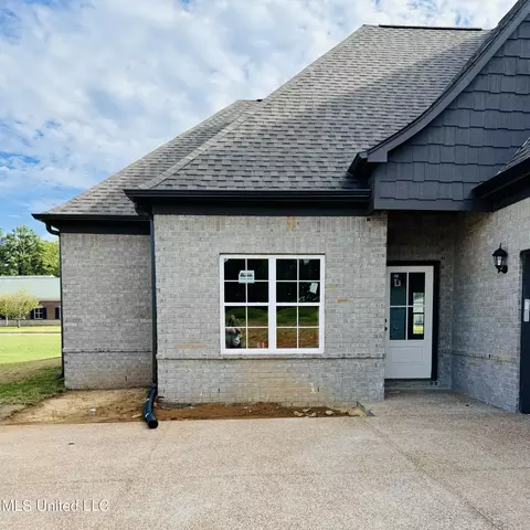 6155 Clover Ct, Walls, MS 38680 photo 4