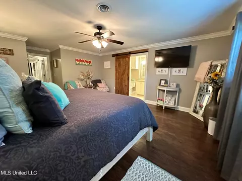 Bedroom - 1408 E Peace St, Canton, MS 39046 photo 8 of 9