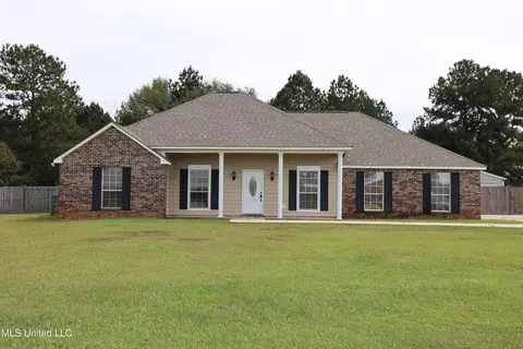 20395 Gordon St, Saucier, MS 39574
