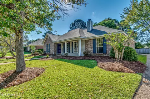1031 N Azalea Dr, Madison, MS 39110