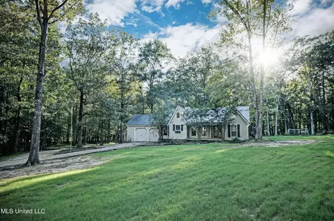 156 Pine Knoll Cv, Brandon, MS 39047