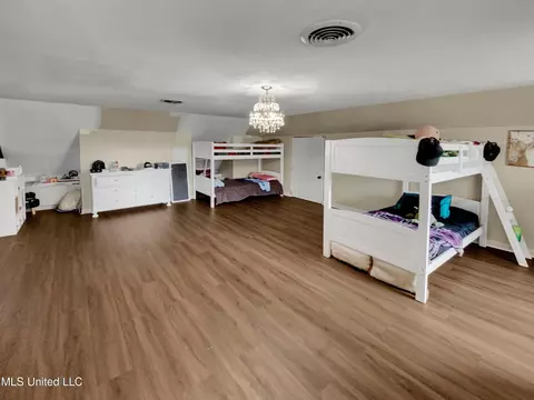 Bedroom - 3415 Erin Lucern Rd, Union, MS 39365 photo 2 of 2