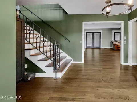 Entry Way - 3415 Erin Lucern Rd, Union, MS 39365 photo 1 of 1