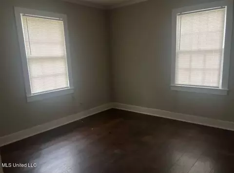 3159 Alameda Dr, Jackson, MS 39212 photo 1