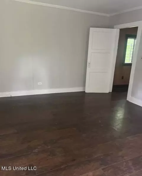 3159 Alameda Dr, Jackson, MS 39212 photo 3