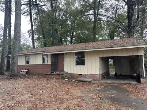 423 Savanna St, Jackson, MS 39212