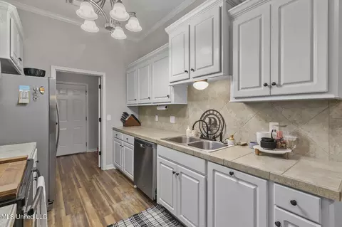 717 Lexington Dr, Florence, MS 39073 photo 14