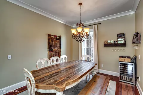 Dining - 380 Catlett Rd, Madison, MS 39110 photo 2 of 7