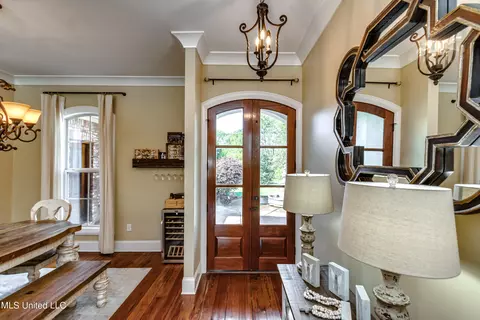 Entry Way - 380 Catlett Rd, Madison, MS 39110 photo 1 of 5
