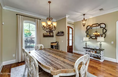 Dining - 380 Catlett Rd, Madison, MS 39110 photo 1 of 7
