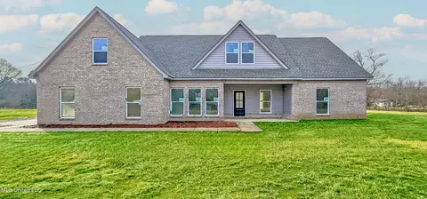 146 Rossville Rd, Holly Springs, MS 38635