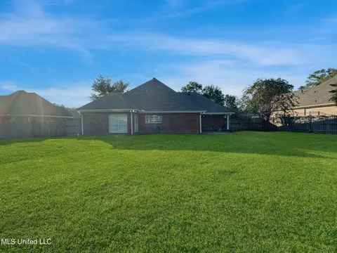 312 White Sand Rd, Florence, MS 39073 photo 6