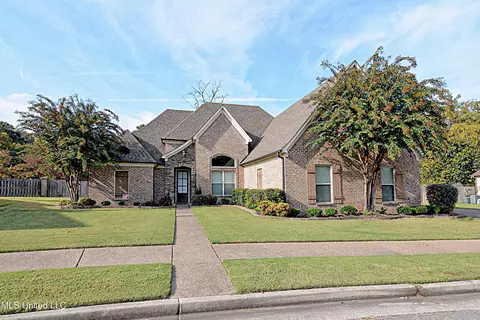 4038 Kayley Ln, Olive Branch, MS 38654