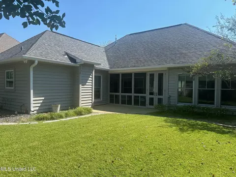 Exterior - 107 Belle Meade Blvd, Flowood, MS 39232 photo 3 of 6