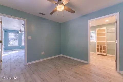 Bedroom - 13501 Big Bend Rd, Moss Point, MS 39562 photo 2 of 2