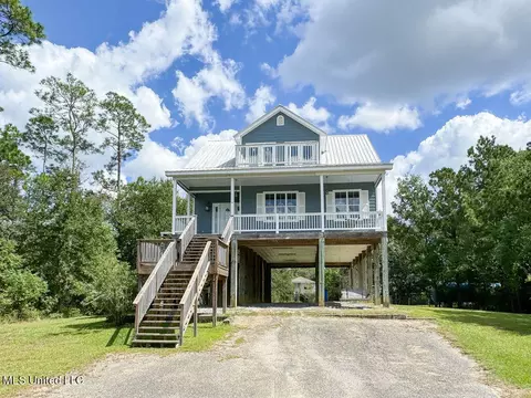 5196 N Tampa Dr, Pearlington, MS 39572