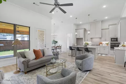 Other - 1014 Kensington Dr, Flowood, MS 39232 photo 4 of 14