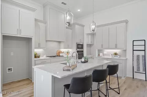 Kitchen - 1014 Kensington Dr, Flowood, MS 39232 photo 1 of 1