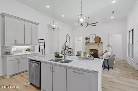 Other - 1014 Kensington Dr, Flowood, MS 39232 photo 7 of 14