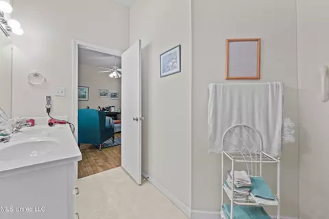 9450 Boyette Rd, Biloxi, MS 39532 photo 14