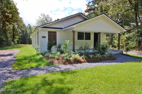 14809 Pine Ridge Rd, Biloxi, MS 39532