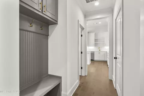 Entry Way - 420 Baleigh Way, Canton, MS 39046 photo 1 of 1