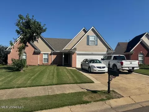 5666 Broadway Dr, Southaven, MS 38672