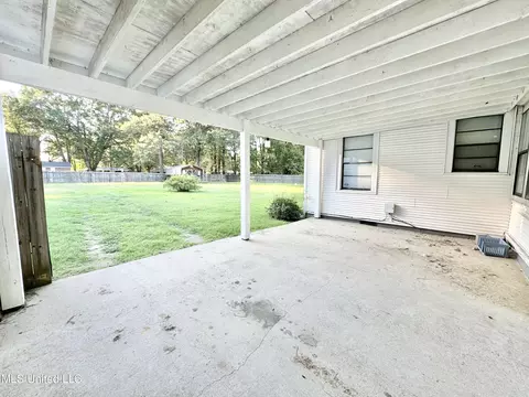 Exterior - 735 Dougherty St, Coldwater, MS 38618 photo 6 of 12