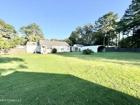 Exterior - 735 Dougherty St, Coldwater, MS 38618 photo 8 of 12