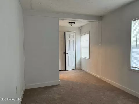 2566 Williamson Ave, Jackson, MS 39213 photo 10