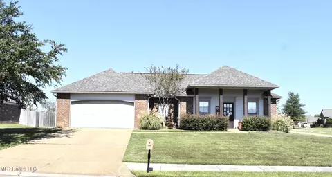 300 Springhill Pt, Brandon, MS 39047