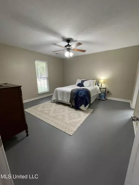 Bedroom - 197 Andrews Rd, Florence, MS 39073 photo 1 of 3