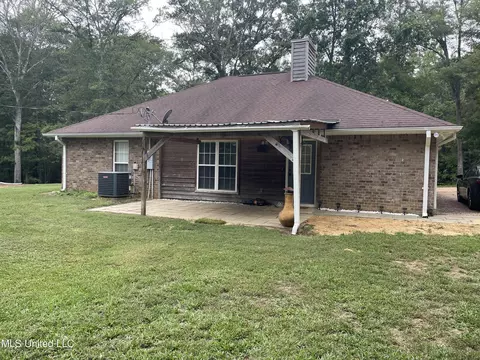 Exterior - 197 Andrews Rd, Florence, MS 39073 photo 2 of 8