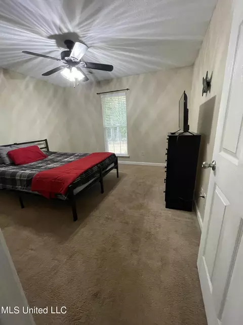 Bedroom - 197 Andrews Rd, Florence, MS 39073 photo 3 of 3