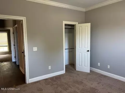 Bedroom - 574 Turtle Ln, Brandon, MS 39047 photo 3 of 5