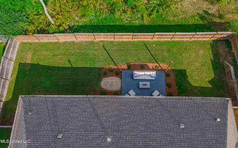 Exterior - 181 Stone Creek Dr, Madison, MS 39110 photo 4 of 21