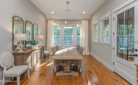 Dining - 181 Stone Creek Dr, Madison, MS 39110 photo 1 of 2
