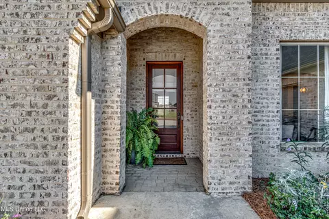 180 Falls Xing, Madison, MS 39110 photo 3
