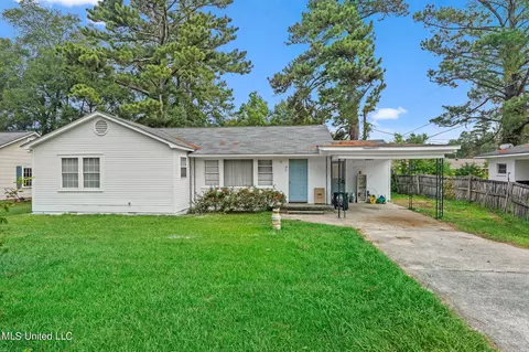20 Wiggins Rd, Columbia, MS 39429