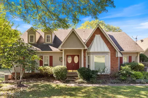 1745 Nottingham Dr, Southaven, MS 38671