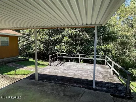 Exterior - 1990 Wicker Mill Road Rd, Pulaski, MS 39152 photo 5 of 6